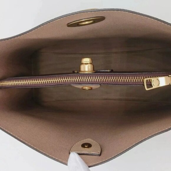 COACH NEW Willow Shoulder Bag Color block C2580 Mustard Yellow Beige Leather - Picture 6 of 6